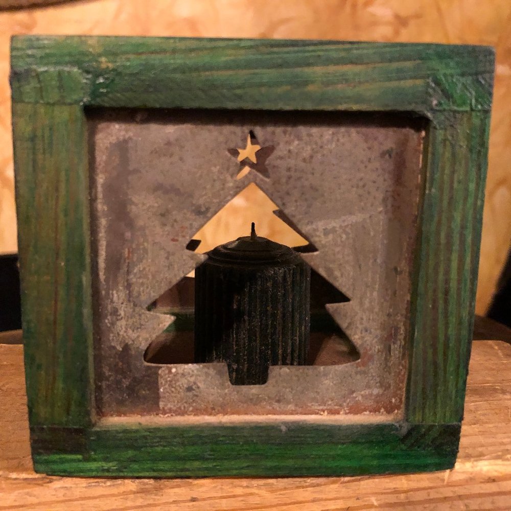 Christmas Tree Candle Holder With Candle